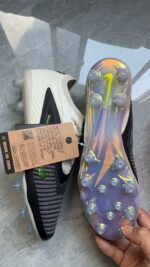 ⁦Nike Phantom GX III X Kobe Bryant Elite AG – מקצועיות⁩ – תמונה ⁦2⁩