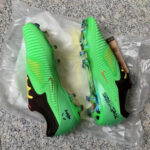 ⁦Nike Phantom GX III X Travis Scott Elite FG - מקצועיות⁩ – תמונה ⁦2⁩
