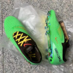 ⁦Nike Phantom GX III X Travis Scott Elite FG - מקצועיות⁩ – תמונה ⁦4⁩